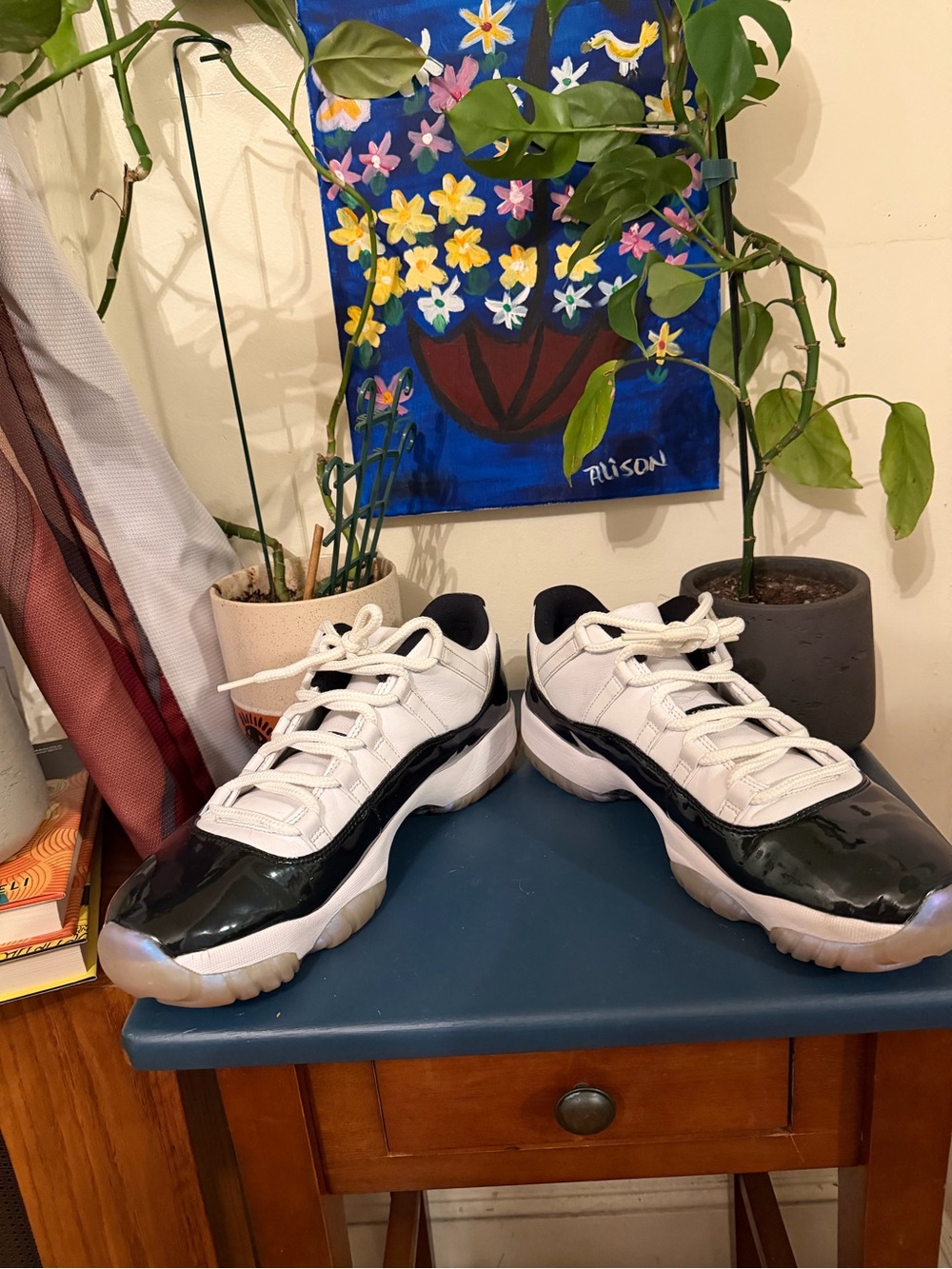Air Jordan Retro 11 Low Emerald Rise Iridescent Men’s Size 12 ( 528895-145)